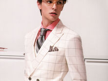 Spring into Style: Refreshing Your Suit for Warmer Days