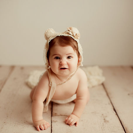 Noelle | Baby Milestone Photography in Houston