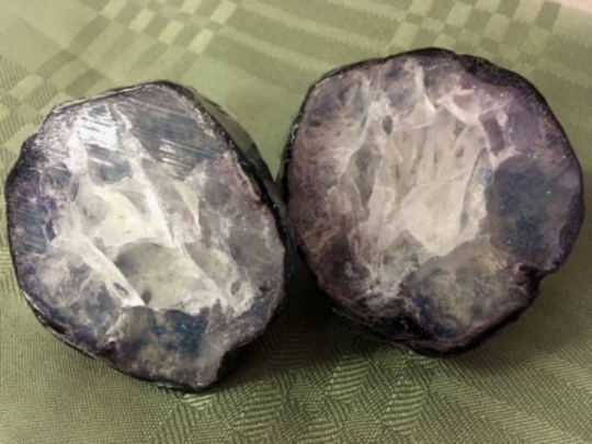 Thumbnail: Geode Soap