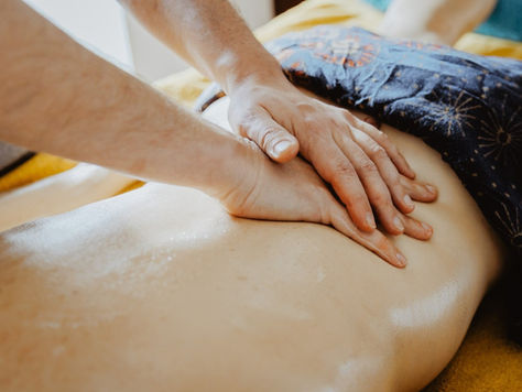 Massage tantrique ou massage érotique : quelle différence ?