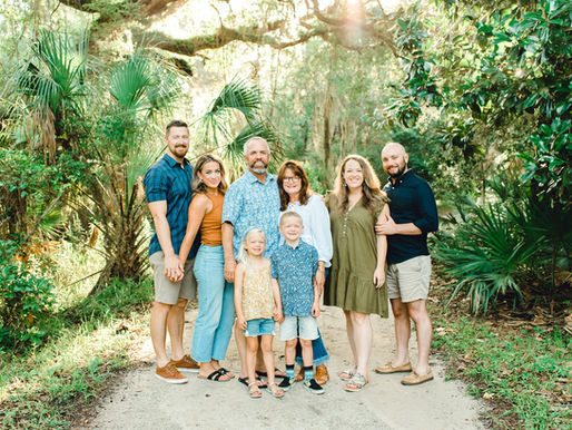 Sunrise Wooded Extended Family Session | Ponte Vedra, Florida
