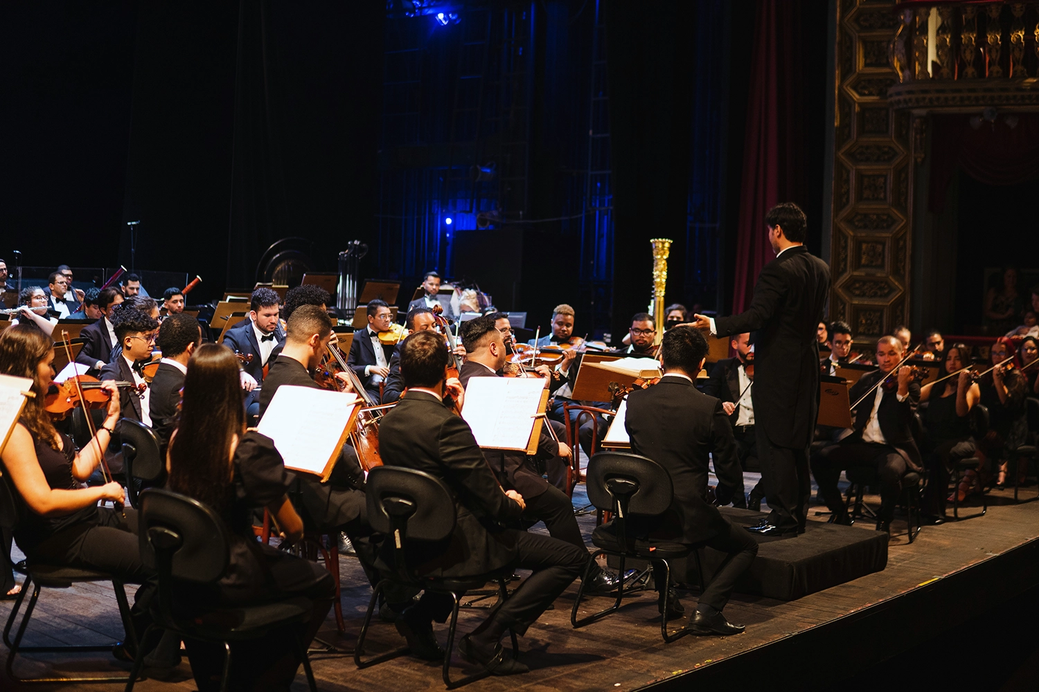 OrquestraSinfonicadoTheatrodaPaz.webp