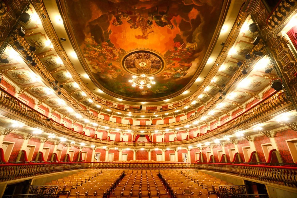 Dentro_theatro-da-paz.webp