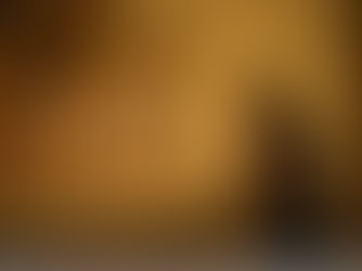 Reunidos às escuras na Segunda-feira Santa, fiéis se unem no Ofício de Trevas na Matriz