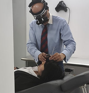 examining of patient using indirect