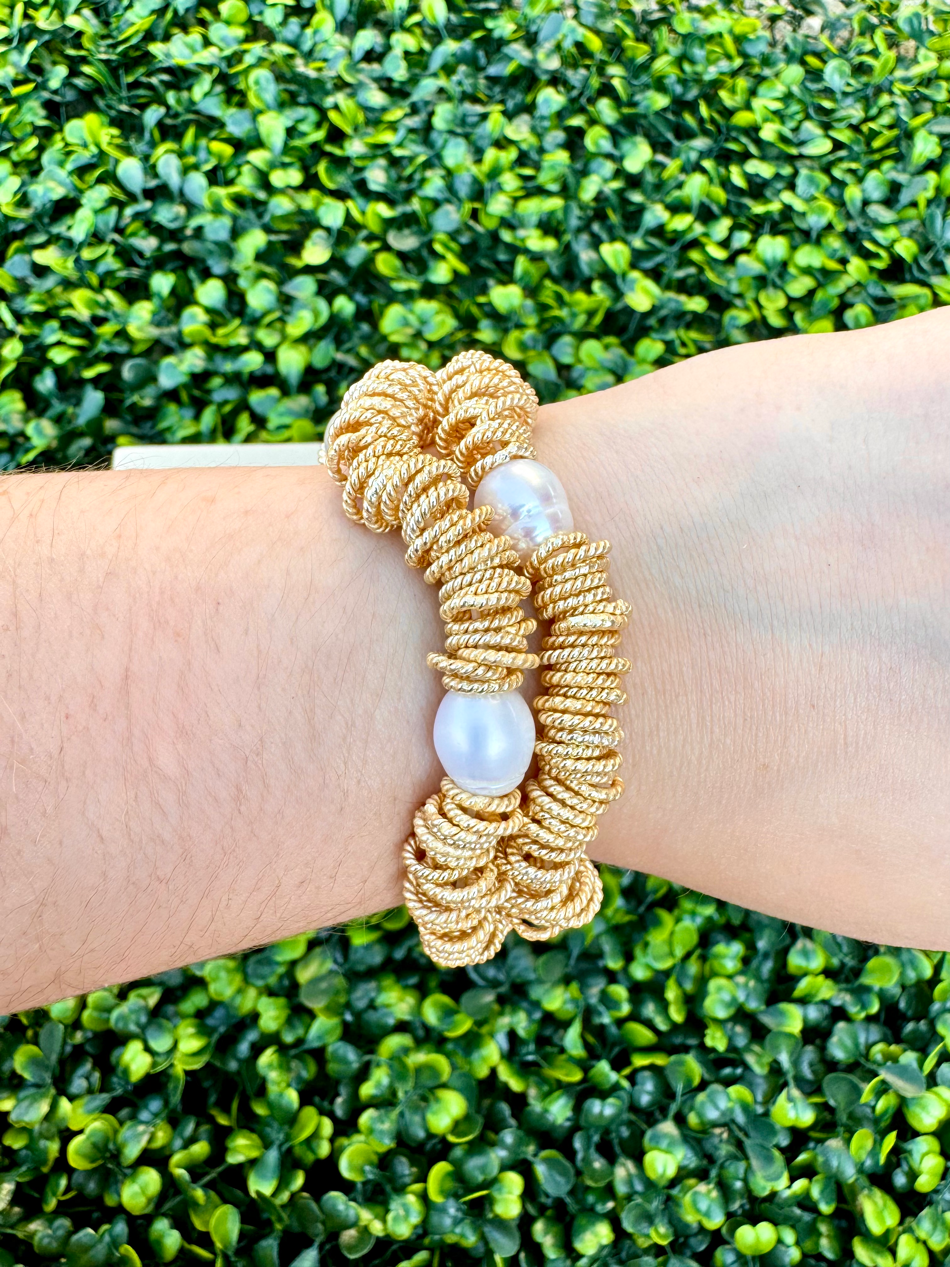 Pearl + Gold Rings Stretchy Bracelet 