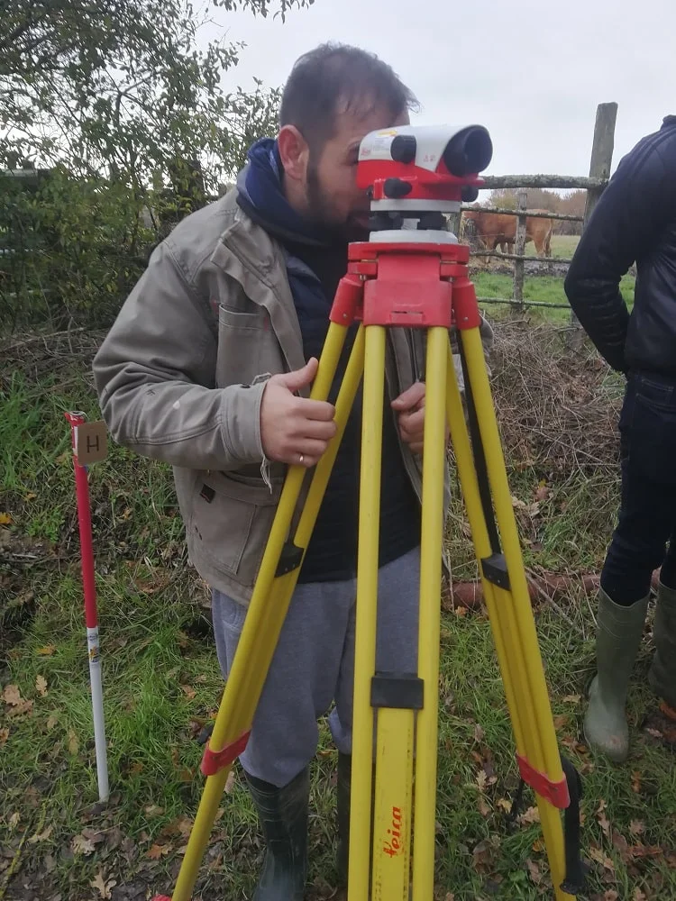 Relevé pour une coupe de terrain