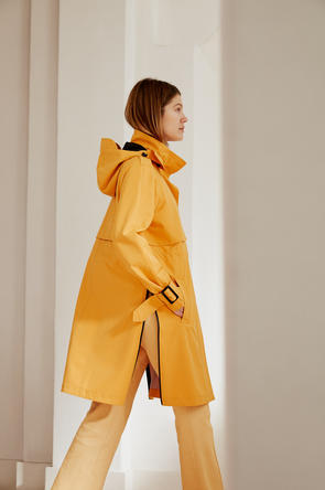 09_Orange_Coat_01_0596.jpeg