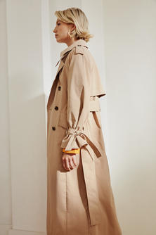 02_Camel_Coat_01_0132.jpeg