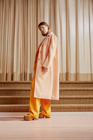 23_Orange_Coat_02_1571.jpeg
