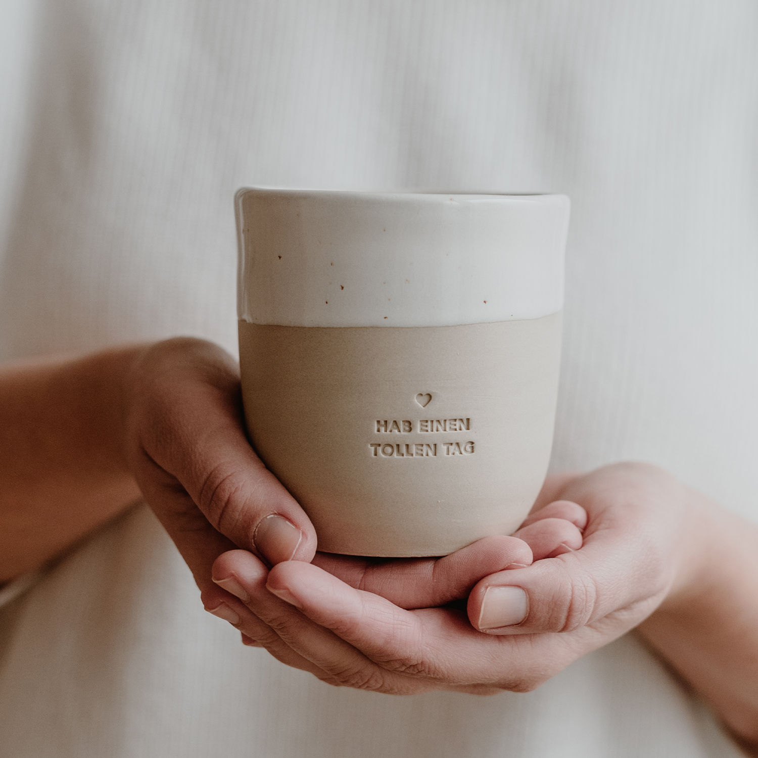 Steingutbecher Toller Tag - Eulenschnitt