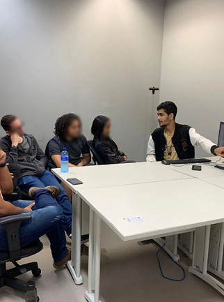 Capacitação de vendas e equipe comercial
