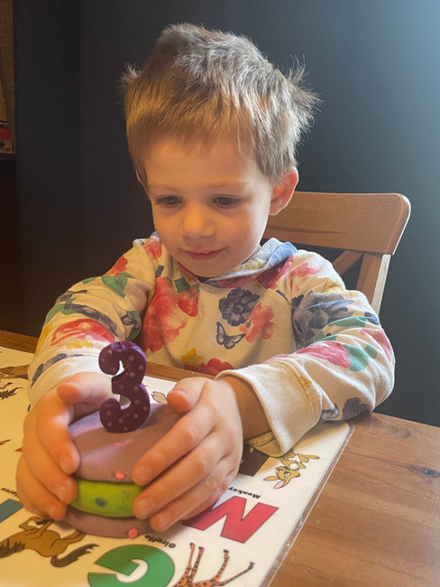 children playing with playdoh speech therapy