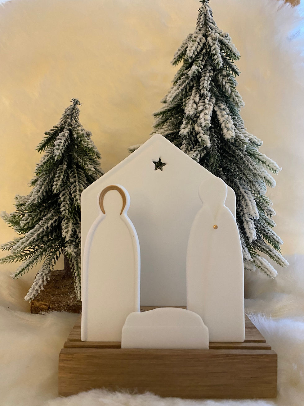 Crèche en porcelaine "Räder"