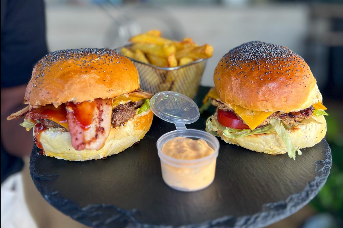 👥 Menu Duo au choix À deux, c’est toujours meilleur 😋🍔