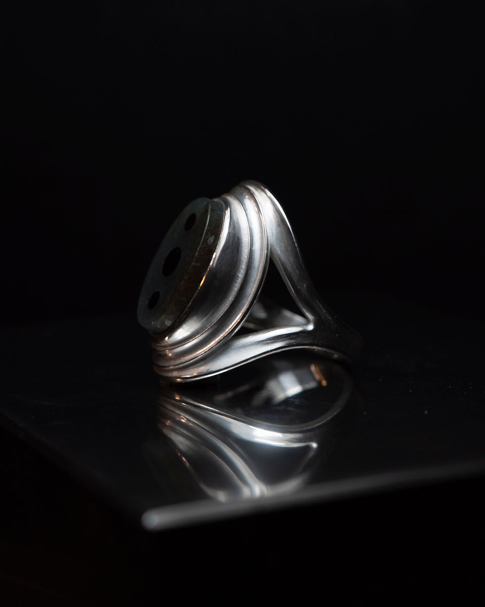 サムネイル： JADEITE ＆ 3 DOTS RING [SIGNATURE COLLECTION]