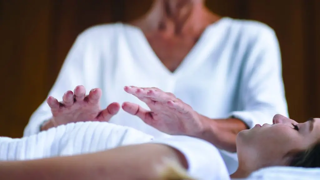 reiki-1024x576 (1).webp