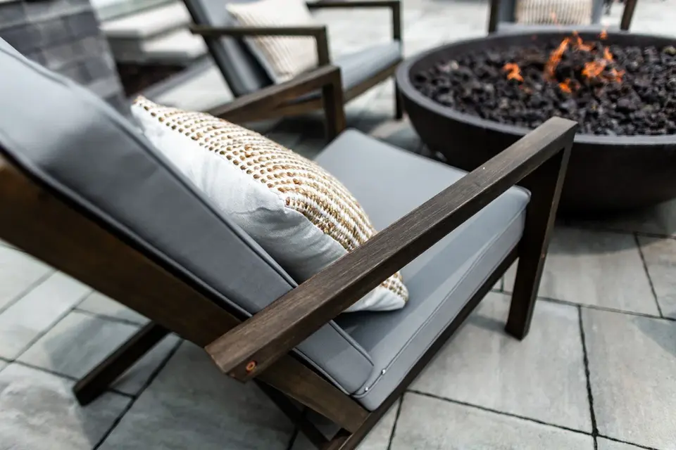 Outdoor Living Space in Columbus Ohio by Ciminello's Landscaping