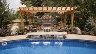 Pool Landscaping in Columbus, Ohio