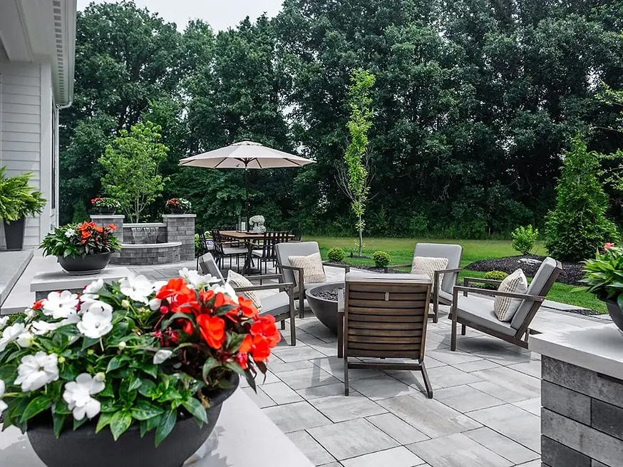 outdoor-living-landscaping-design.webp