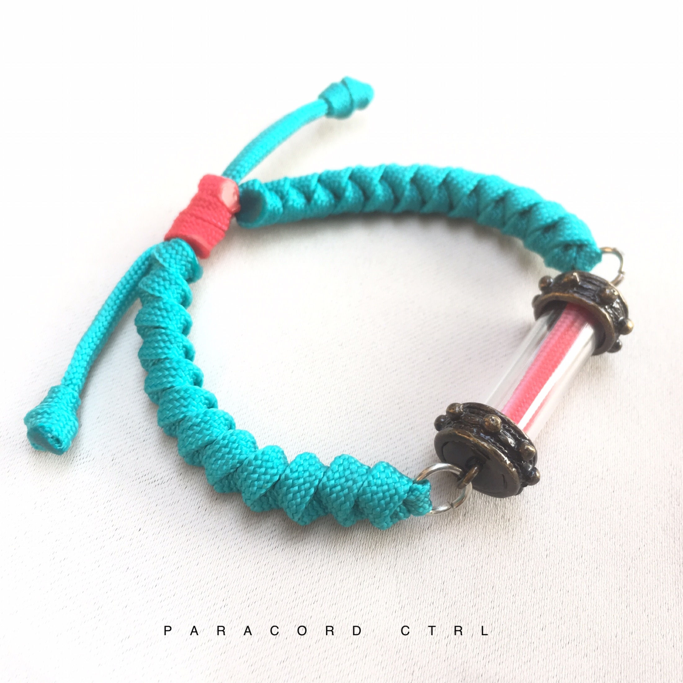 Mint Green color : 009