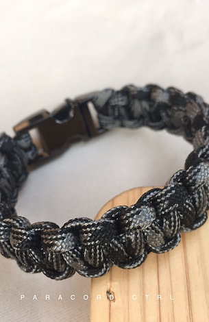 Black One Gray color : 002
