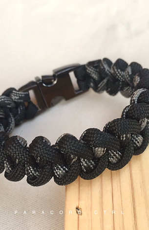 Black Four Gray color : 005