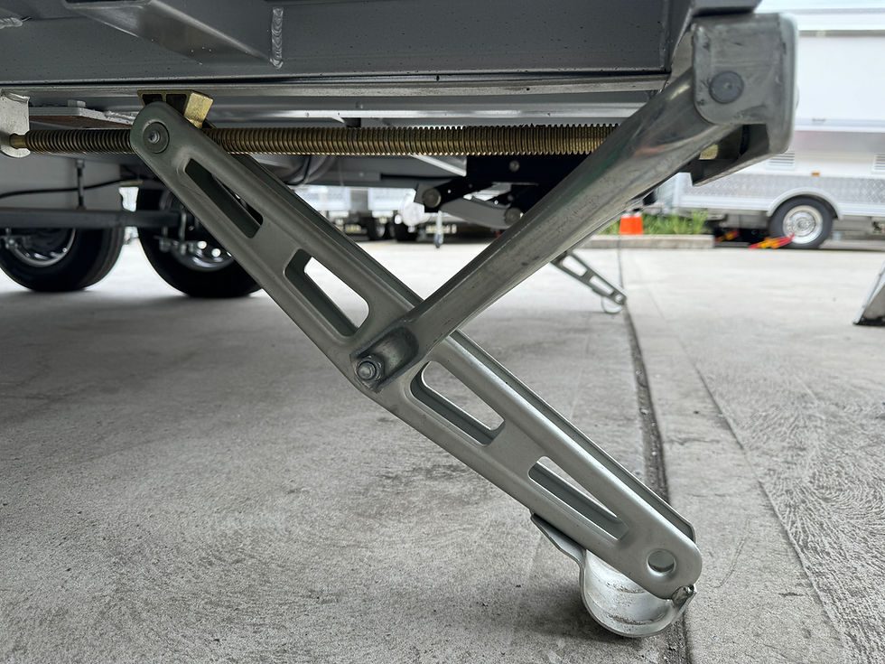 Thumbnail: 4m Food Trailer – Fiberglass Mobile Catering Unit, Certified for Australia