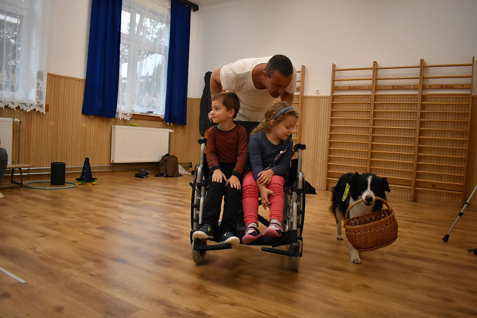 érzékenyítő_bemutató_óvoda_kutyabaj