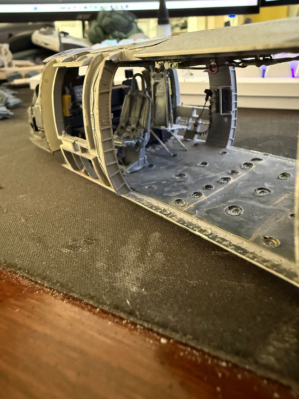 Thumbnail: 1/35 H-60 MFOS seat upgrade