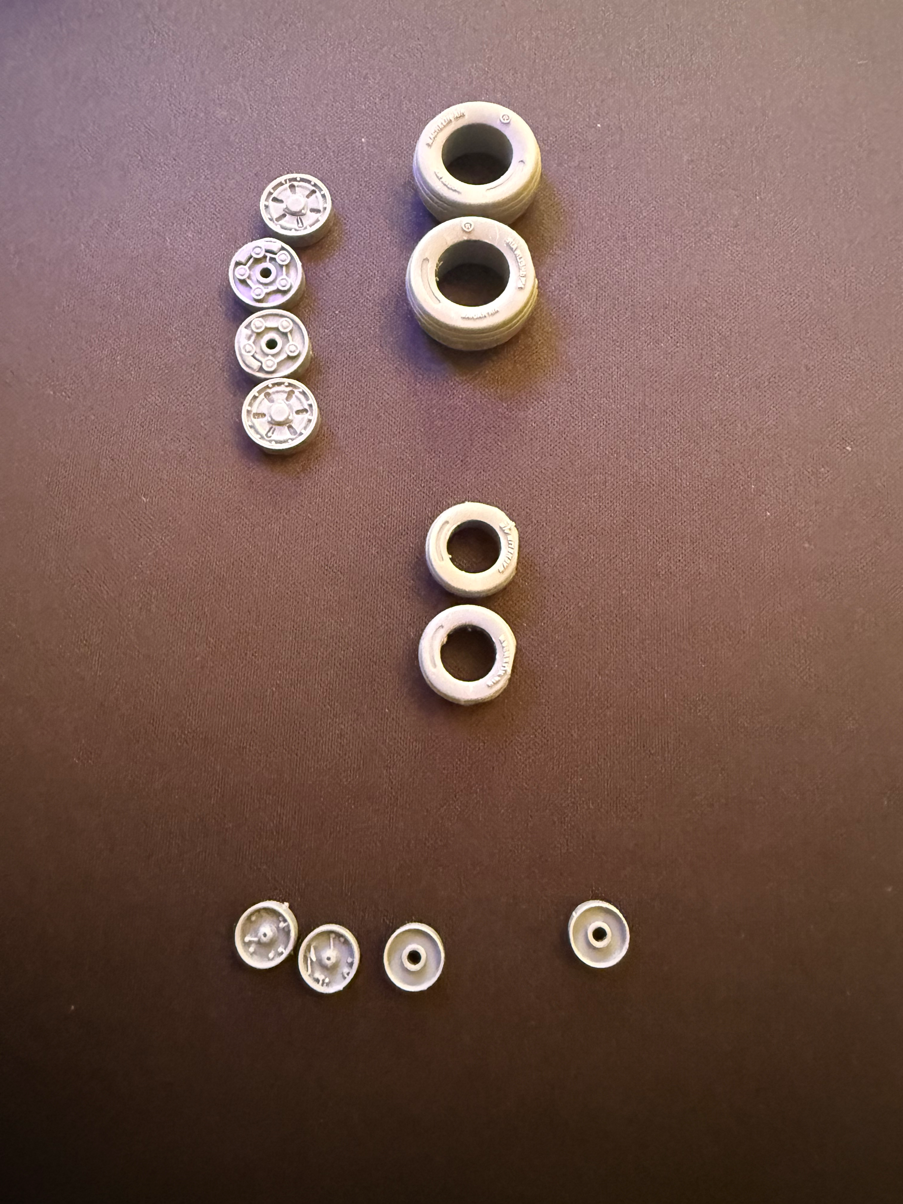 1/32 F/A-18 weighted wheel upgrade