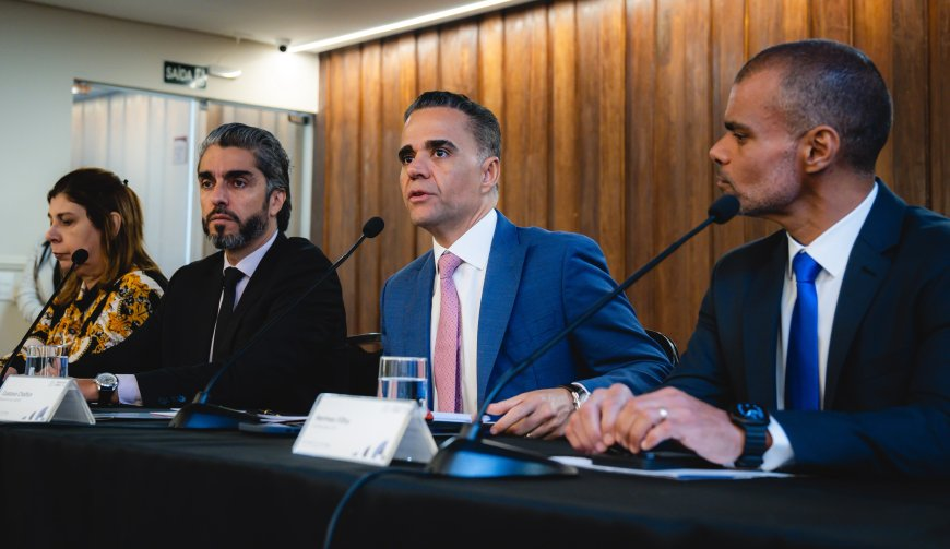 Presidente da OAB-MG debate transformações nas relações de trabalho em palestra na Fecomércio MG