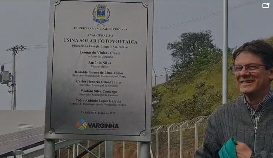 Varginha inaugura usina solar para abastecer prédios públicos com energia limpa