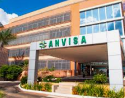 Anvisa proíbe venda de antibióticos e determina recolhimento de lote de soro fisiológico