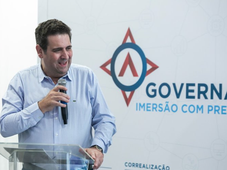 Aclamado por quase 200 prefeitos, Dr. Marcos Vinicius propõe a construção de uma nova sede da AMM com o objetivo de capacitar mais servidores municipais.
