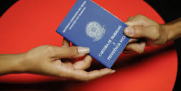 Processo seletivo ofertou 84 vagas de emprego com entrevistas em Varginha