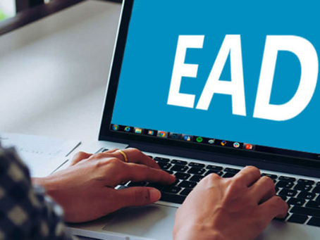 Faculdades oferecem até 70% de desconto antes do fim de cursos 100% EAD, diz reportagem