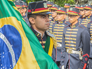 Representantes do Grupo Unis participam de celebração do Dia do Exército no Sul de Minas