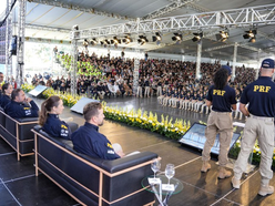 Nova turma de policiais rodoviários federais reforça segurança em regiões estratégicas do país