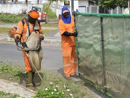Prefeitura realiza limpeza urbana em bairros e avenidas de Varginha nesta quarta (20)