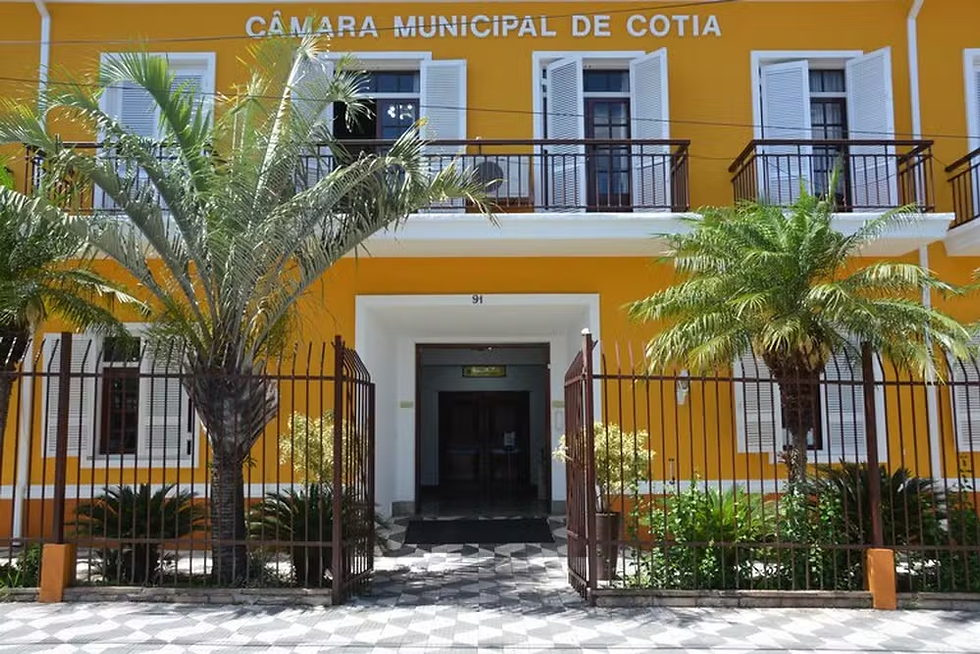 Candidato a deputado estadual e três vereadores de Cotia são alvo de operação do MP-SP por suspeita de ligação com o PCC