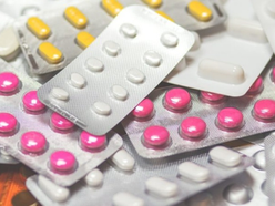 Nova lei vai usar cores para indicar risco sanitário em medicamentos no Brasil
