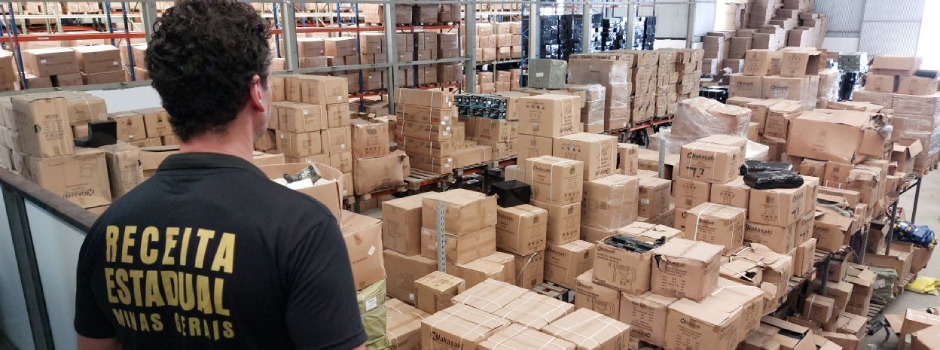 Ação conjunta das Receitas Estadual e Federal mira grupo que faturava cerca de R$ 500 mil por dia com vendas clandestinas e sem pagamento de impostos em Minas