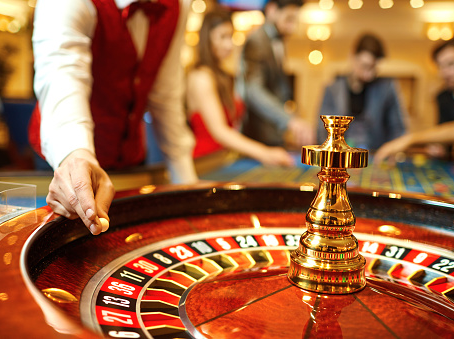 Senado vota projeto que legaliza cassinos, bingos, jogo do bicho e corridas de cavalos