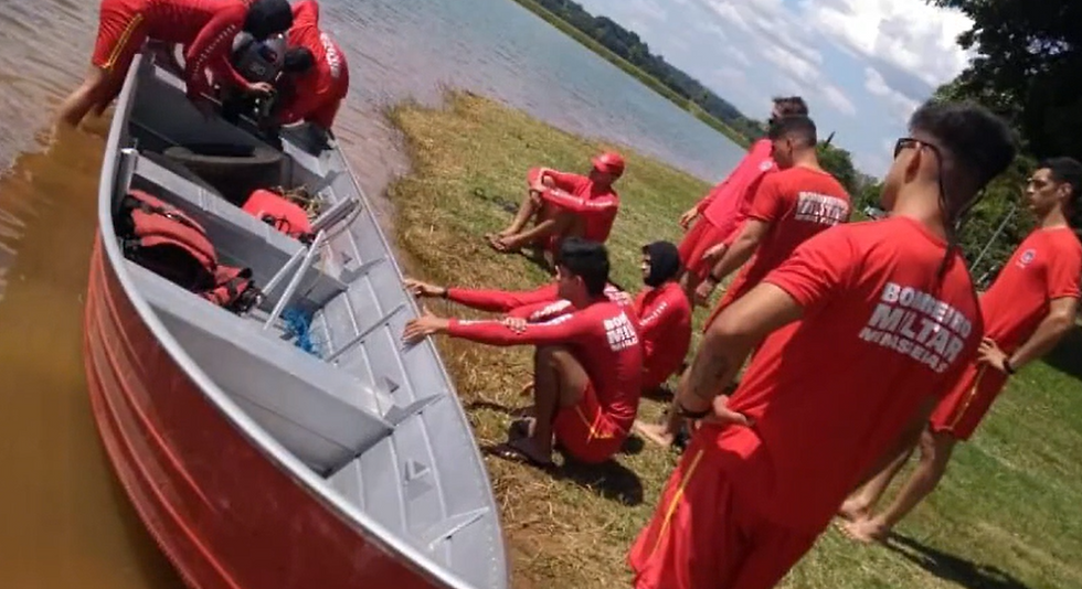 Bombeiros de Alfenas intensificam treinamentos para garantir segurança no Carnaval
