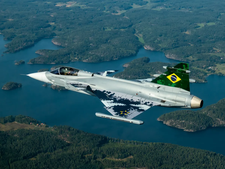 Força Aérea Brasileira inicia uso operacional de caças suecos F-39 Gripen na defesa aérea de Brasília