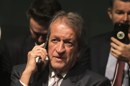 Valdemar Costa Neto afirma que Congresso está pronto para responder ao caso Banco Master