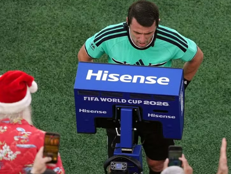 FIFA adota presença de árbitros do VAR no estádio em França x Marrocos