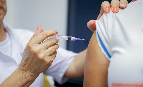 Regional de Saúde de Varginha intensifica vacinação em escolas da região para elevar cobertura vacinal
