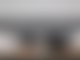 Dupla rende funcionários e clientes de loja durante assalto no Natal em MG